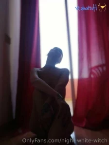 Night-white-witch - I m being fucked in the ass