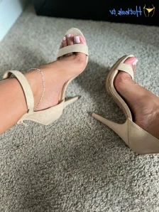 Alittleoftiff - 10min Self Worship Roleplay JOI I catch a loser foot
