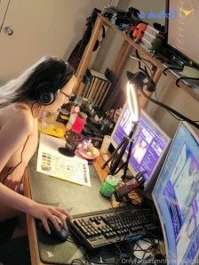 Therealallicat - Holy mother of tits Now where is this girl when I go