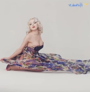 Officiallymosh - My eyes reveal what my tongue could never express