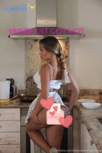Mercedesmadelinee - Summer is my fav U agree