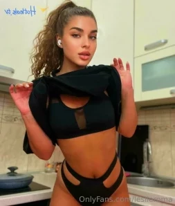 Leslieroma - You want to have fun with me part 9