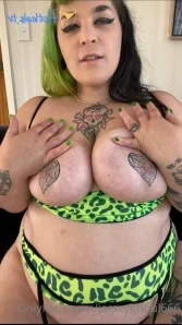 Jerseyghoul666 - My nipples are so sensitive