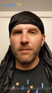 Thetruefootgod - Me screwing around with the new phone and an old all