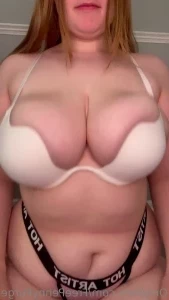 Freepennypurge - Extra special video today 5 MINUTES OF HUGE OILY TITS