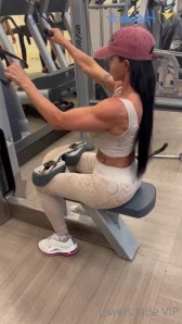 Jewels_jade_vip - Thirsty Thursday Men Can you please send me a Selfie