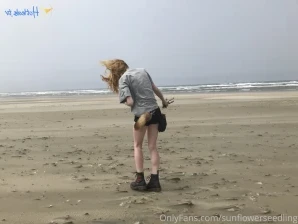 Sunflowerseedling - Who wants me to post the rest part 3