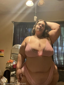 Jenniebooty87 - I don t usually do this but I m really struggling if part 3