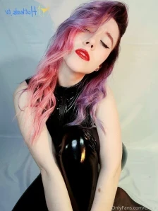 Enicat - Last of the tight red pants photoshoot includes some sensual part 3