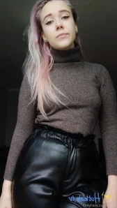 Enicat - Last of the tight red pants photoshoot includes some sensual part 3