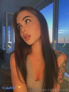 Nasty_nesquik - What s the best angle for a pic 1 or 2 part 3