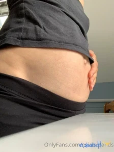 Evieexpands - PART 1 - I scoffed some sushi down in the car and then part 2