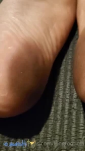 Longfootlola - Stretching out these tiny socks with my towering feet I part 5 