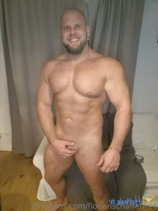 Florianschafferfree - onlyfans com flo_schaffer Is 5 0 off