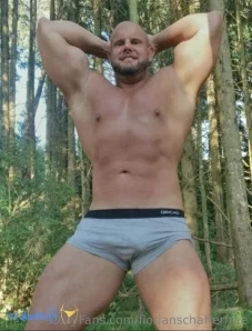 Florianschafferfree - Without hidden paywall VIP 2 0 onlyfans com part 2