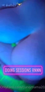 Curvymama2020 - gfe-alice wants someone to tease her tight untouched