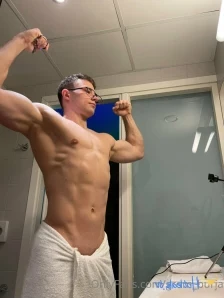 Grom_burja - Oh no this place is haunted come to my ppv page to see my part 2