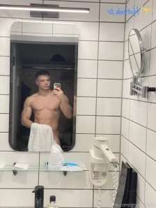 Grom_burja - two gym bros play army come to my ppv page to see more part 2
