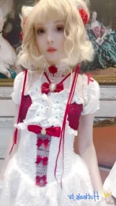 Alisapikapika - This pic compliments my hips part 96