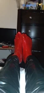 Sir_latexman - I want to get this hood from Libidex I would like to part 4