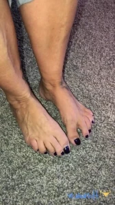 Ajonesfeet - Sorry for not being on in a while April is having some