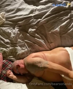 Bearsorlando - I know my subscribers know what to do with this