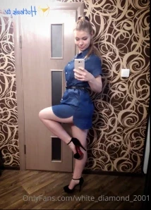 White_diamond_2001 - GO SAY HI Skarlet_love SHE IS SMOKIN HOT AND IS part 2