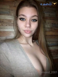 White_diamond_2001 - Help me take off my lingerie honey part 2