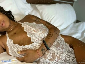 Therealblackqueenraven - I see you part 2