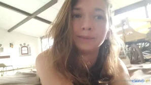 Beeboo.girl - she is doing it again 