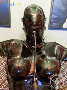 Rubberfreak - Who doesn t love heavy rubber