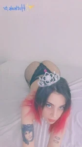 Bex.knickerless - For all those who may be too shy to ask This is my part 2