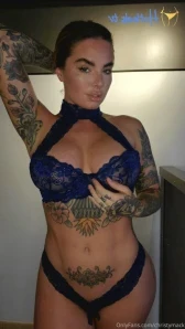 Christymack - Daddy cum see me in your DM let s fuck