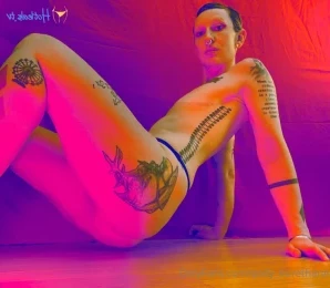 Polly_eurethane_tm - I ll be honest that this set makes me very self part 4