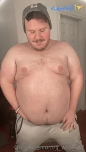Jj_wilds2 - Almost 5 minutes of me showing off my big body talking