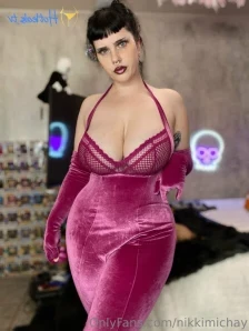 Nikkimichay - Hi babies Some of you guys missed the message but I will