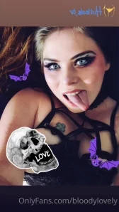 Bloodylovely - How about a sexy little tease Would you like to be a