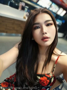 Xtinarob - What do you think to my pink stockings I love how these