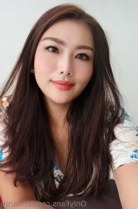 Xtinarob - Can you give me a nice foot massage