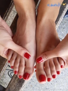 Prettylongtoessss - New color today part 3