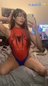 Freemi - She s looking at me isn t she part 2