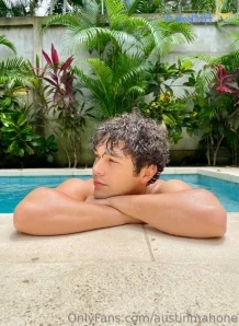Austinmahone - Hop in the shower with me Ima show you a real good time