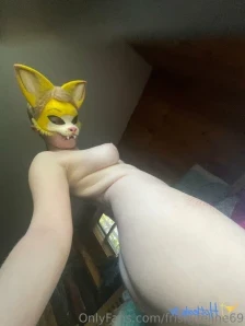 Friskyfeline69 - gf caught me bending over n snapped some pics part 7
