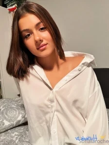 Sofialaroche - Follow my Spanish bestie https onlyfans com onlymiau