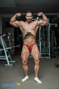 Muscleworship1 - Gym time part 2