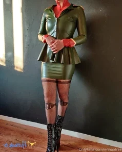 Erinaafree - Excuse me My body deserves your attention
