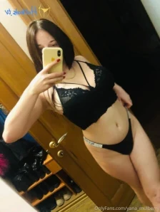 Yanamulberry - Today I want to be your sexy bunny I want to ride your