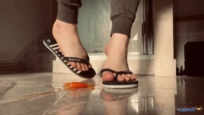Softboyfeetx - The pose