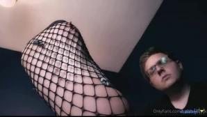 Softboyfeetx - Bury your face in my soles and inhale