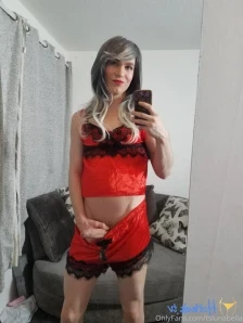 Tslunabella - Love it when im bent over like this